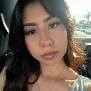 Meet your Posher, Caro &